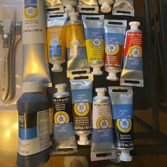 Bob Ross Starter Kit (Oil Paint, Brushes/Spatulas, Thinners) - Picture 3 of 5